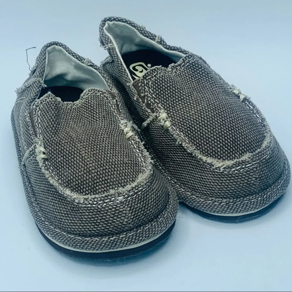 🐇 The Children's Place Unisex Child TB Slip-On